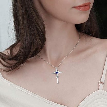 Collier Croix Pierre Cœur Saphir | Or Blanc