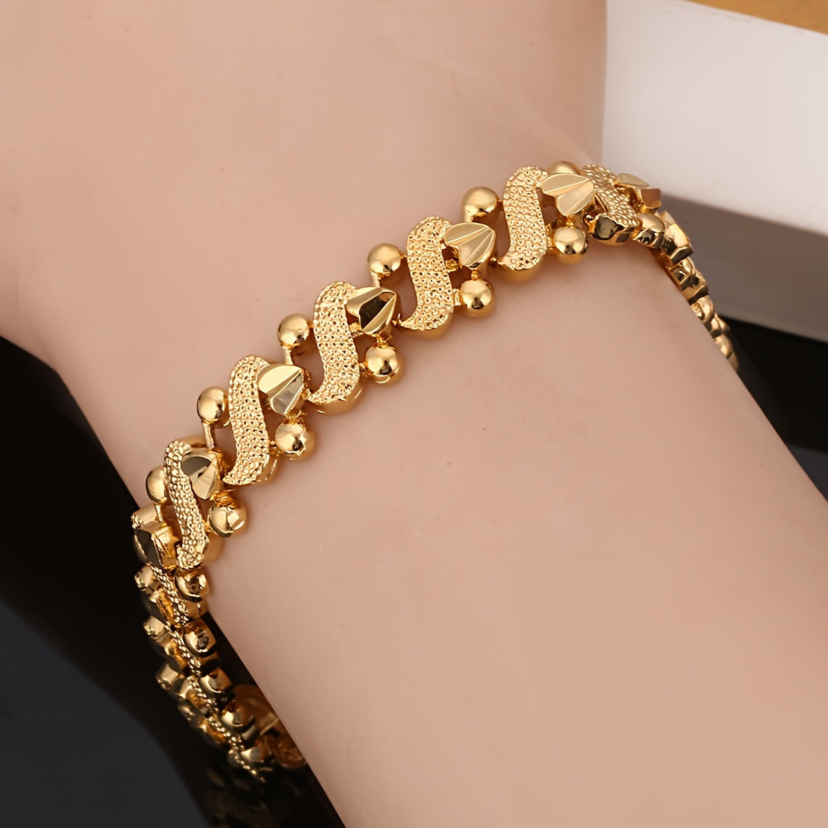 Bracelet Vague Ornée Lis | Or