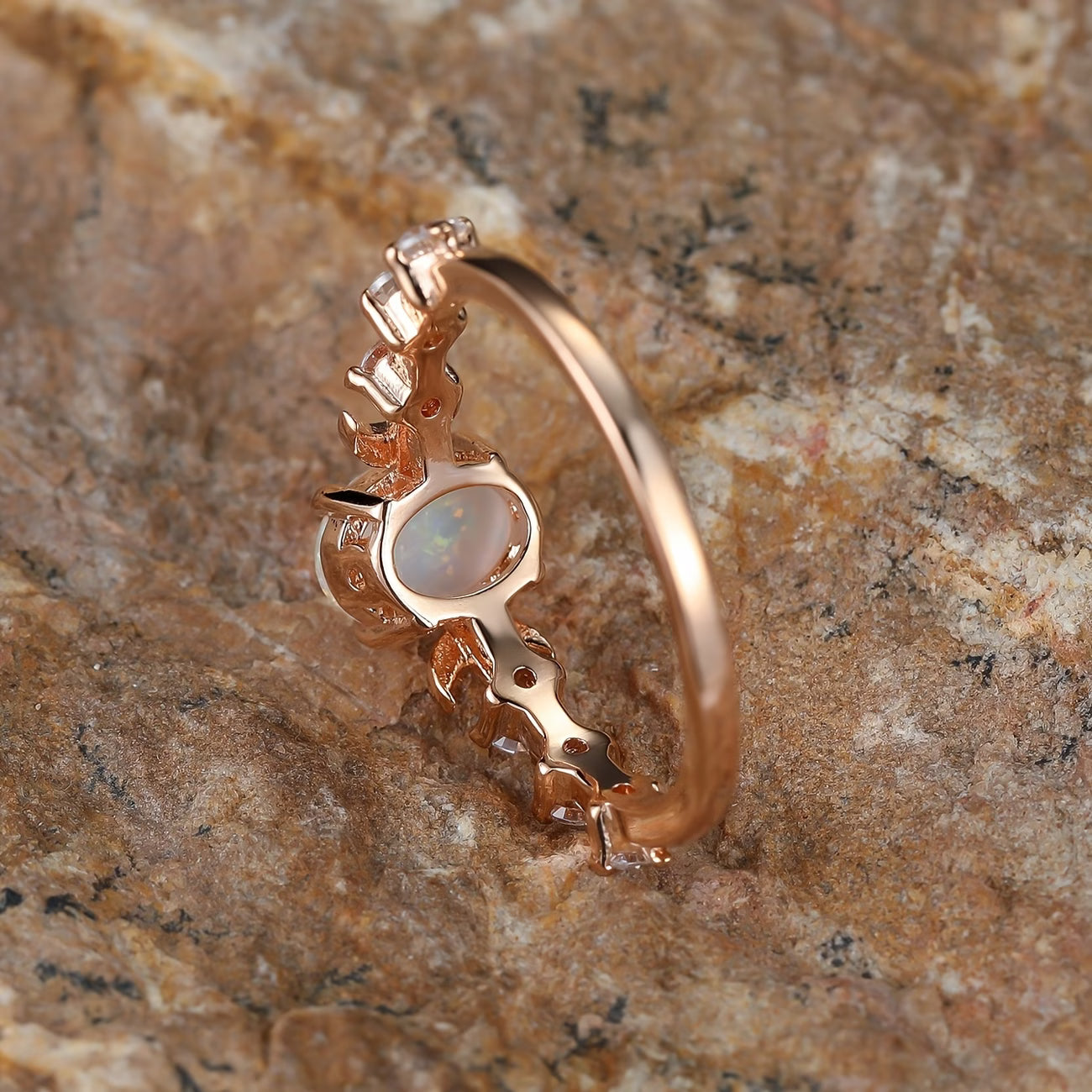 Bague Croissant de Lune Opale | Or Rose