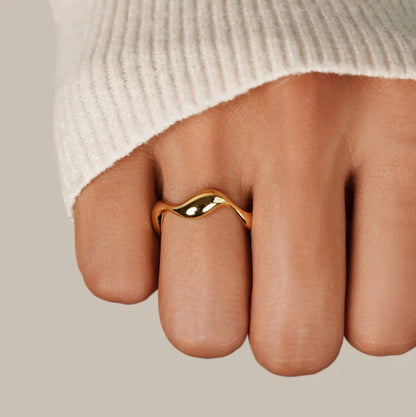 Bague Flux Lisse Elyra | Or
