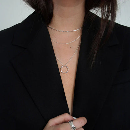 Collier Triple Rang Cercle Ouvert | Or Blanc