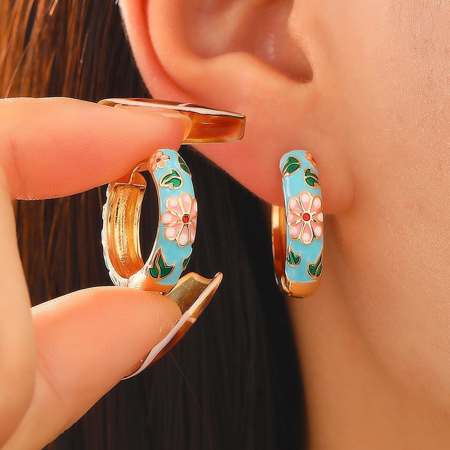 Boucles d'Oreilles Créoles Florales Colorées | Or