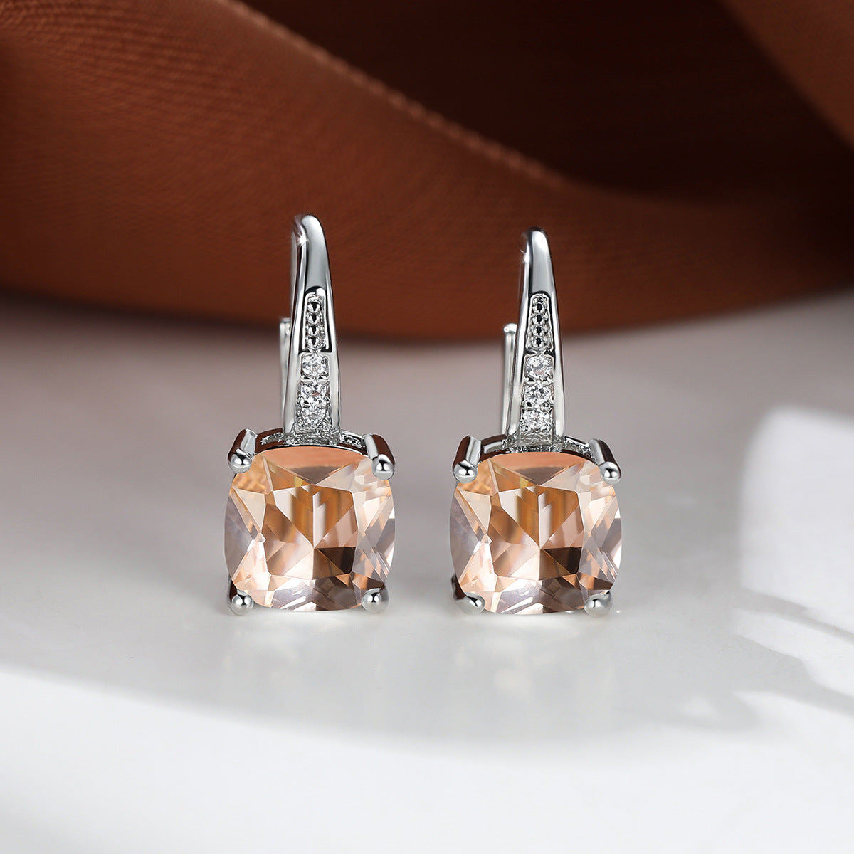 Boucles d'Oreilles Créoles Pierre Mystique | Or