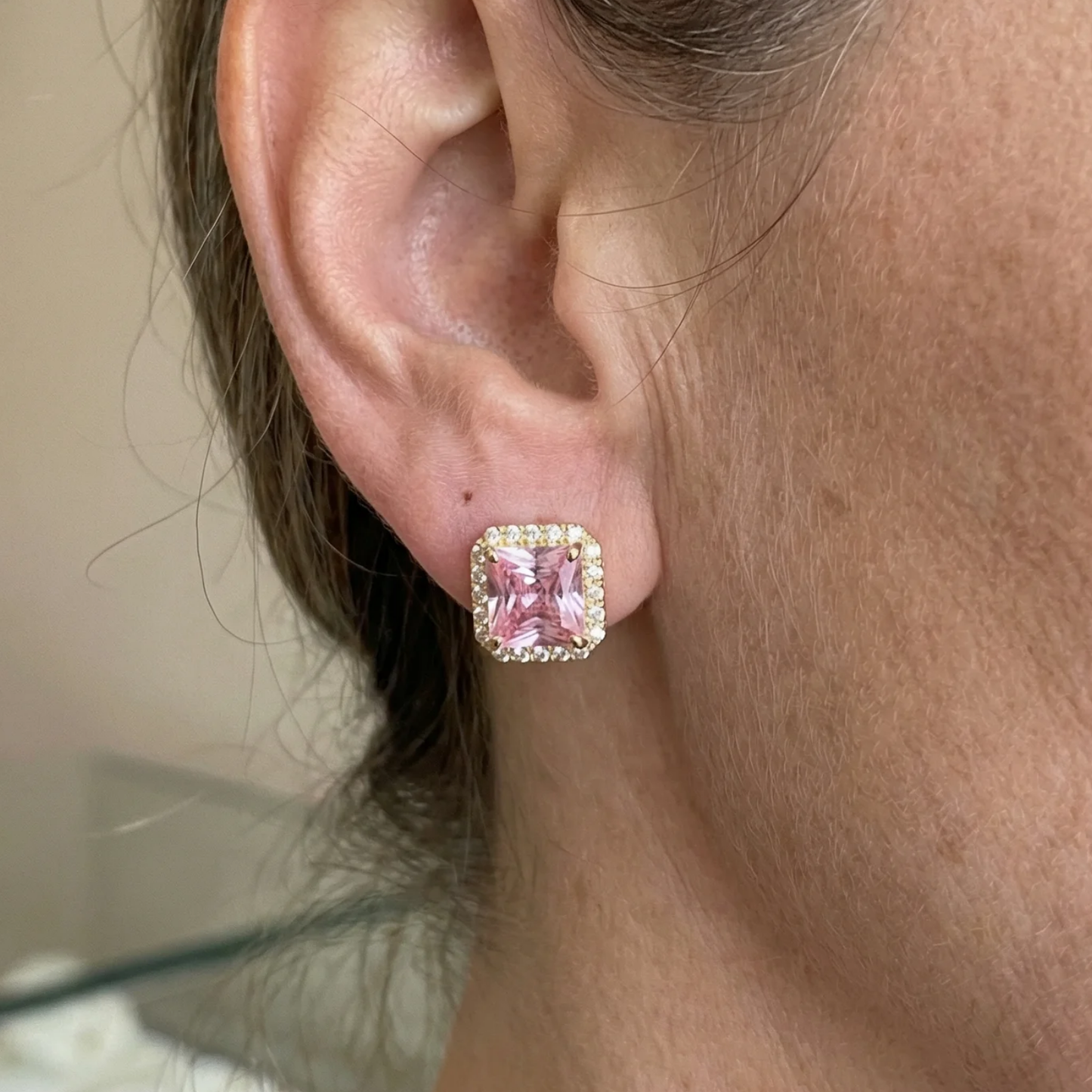 Boucles d'Oreilles Clou Saphir Rose Pavé | Or