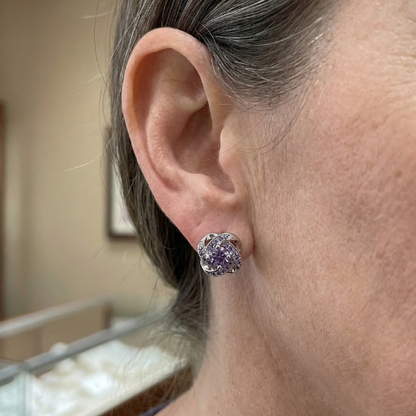 Boucles d'Oreilles Nœud Cristal Violet | Or Blanc