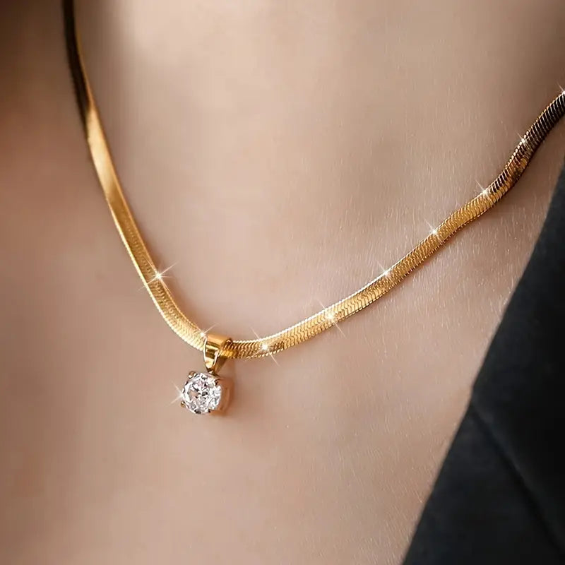 Collier Pendentif Strass Élégant | Or