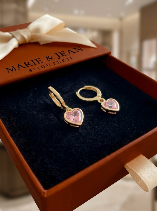 Boucles d'Oreilles Pendantes Breloque Cupidon | Or