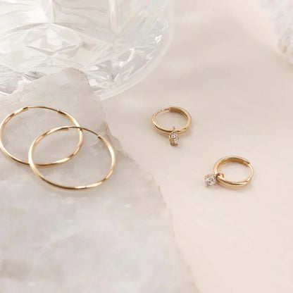 Boucles d'Oreilles Créoles Pierre Larmes de Lune | Or